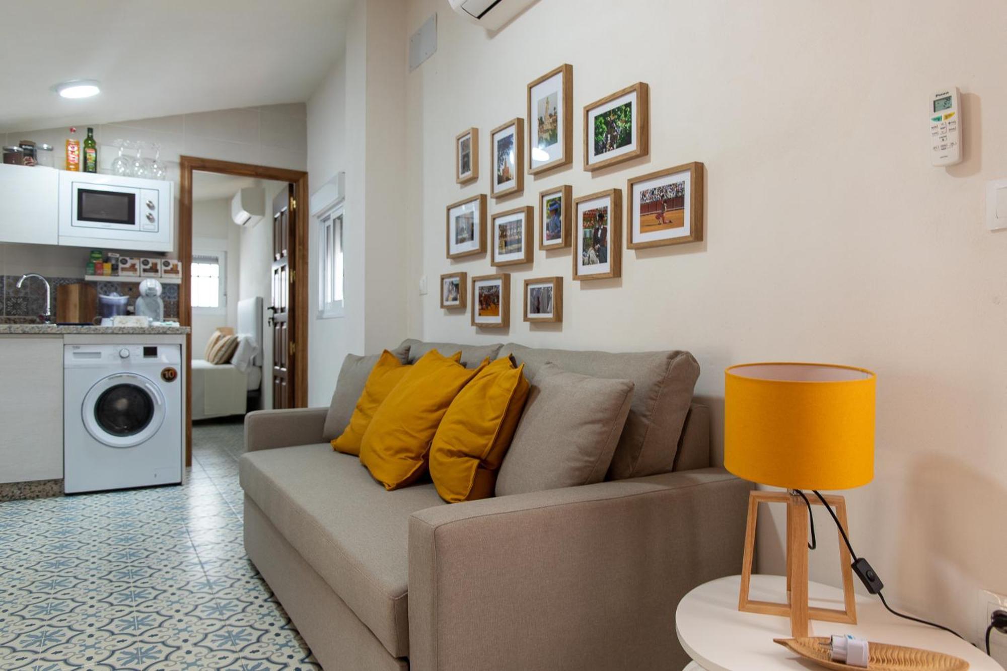 Apartamentos San Francisco Sevilla Bagian luar foto