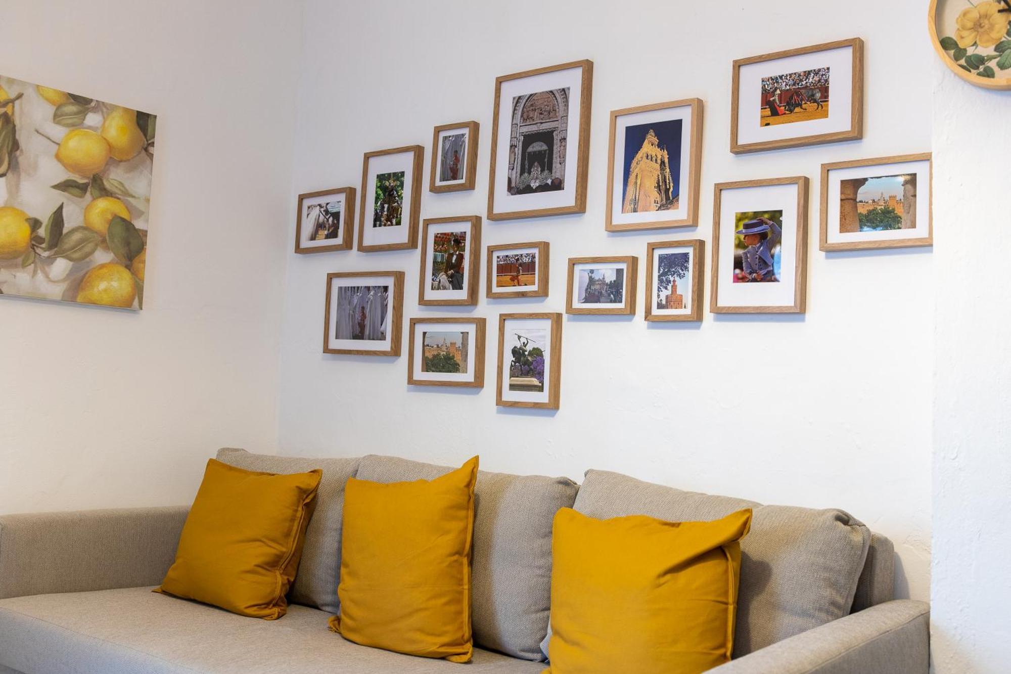 Apartamentos San Francisco Sevilla Bagian luar foto