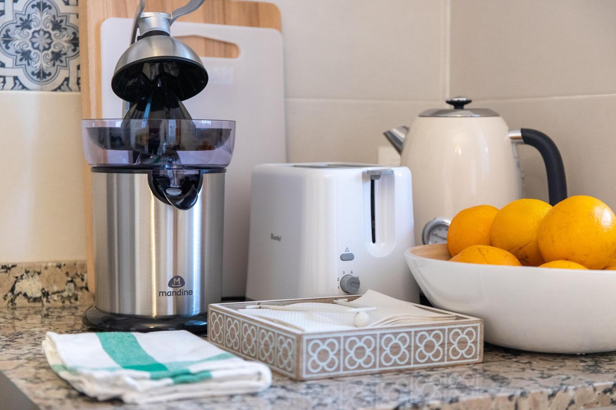 Apartamentos San Francisco Sevilla Bagian luar foto