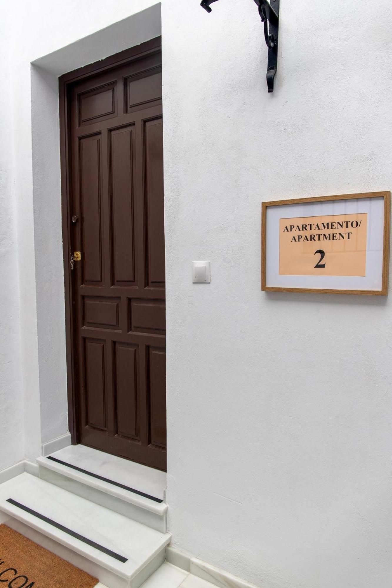 Apartamentos San Francisco Sevilla Bagian luar foto